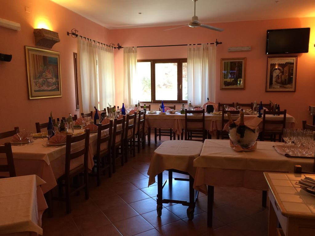 Il Castello Ξενοδοχείο Villaputzu Εξωτερικό φωτογραφία